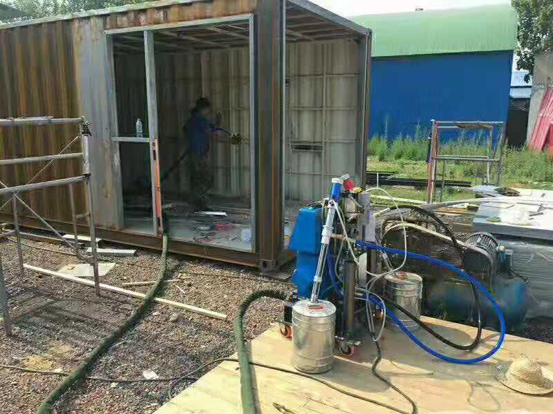 漏電保護(hù)聚氨酯噴涂設(shè)備安全為本(圖1)